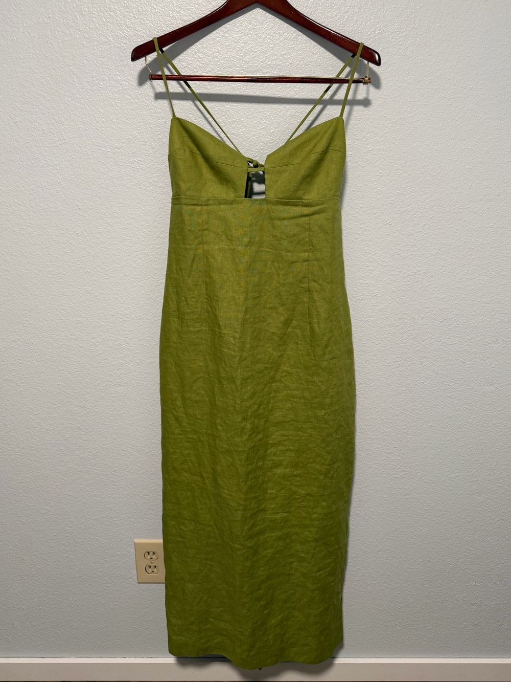 Reformation Malibu Linen Midi Dress Size 12 in Avocado Green - Picture 5 of 9